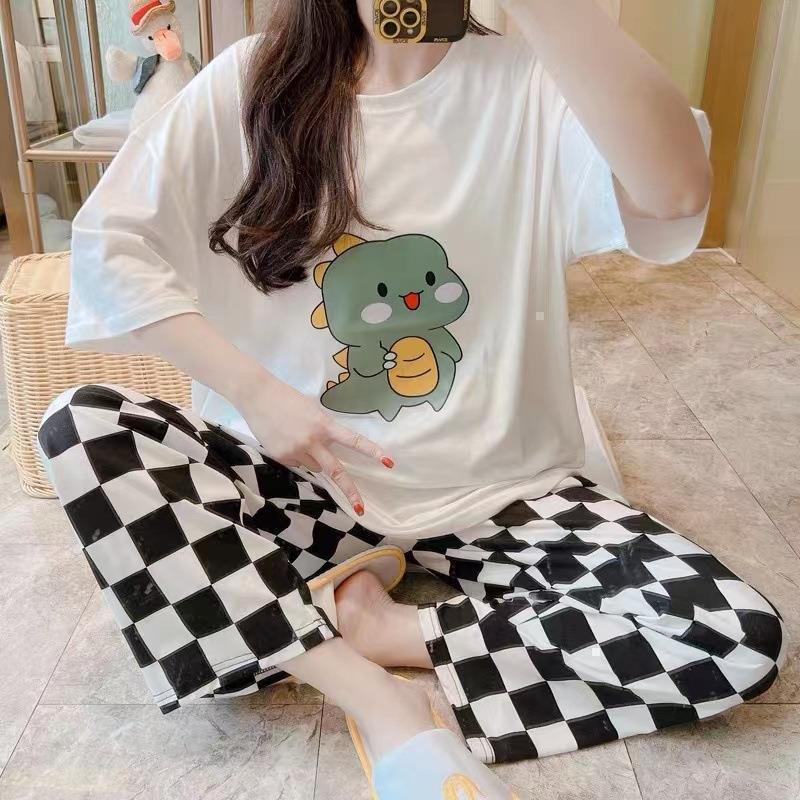 2025 pijamas de mangas cortas de mujer pantalones largos de verano delgados dibujos animados casuales lindos ropa de casa de viento rojo se puede usar fuera