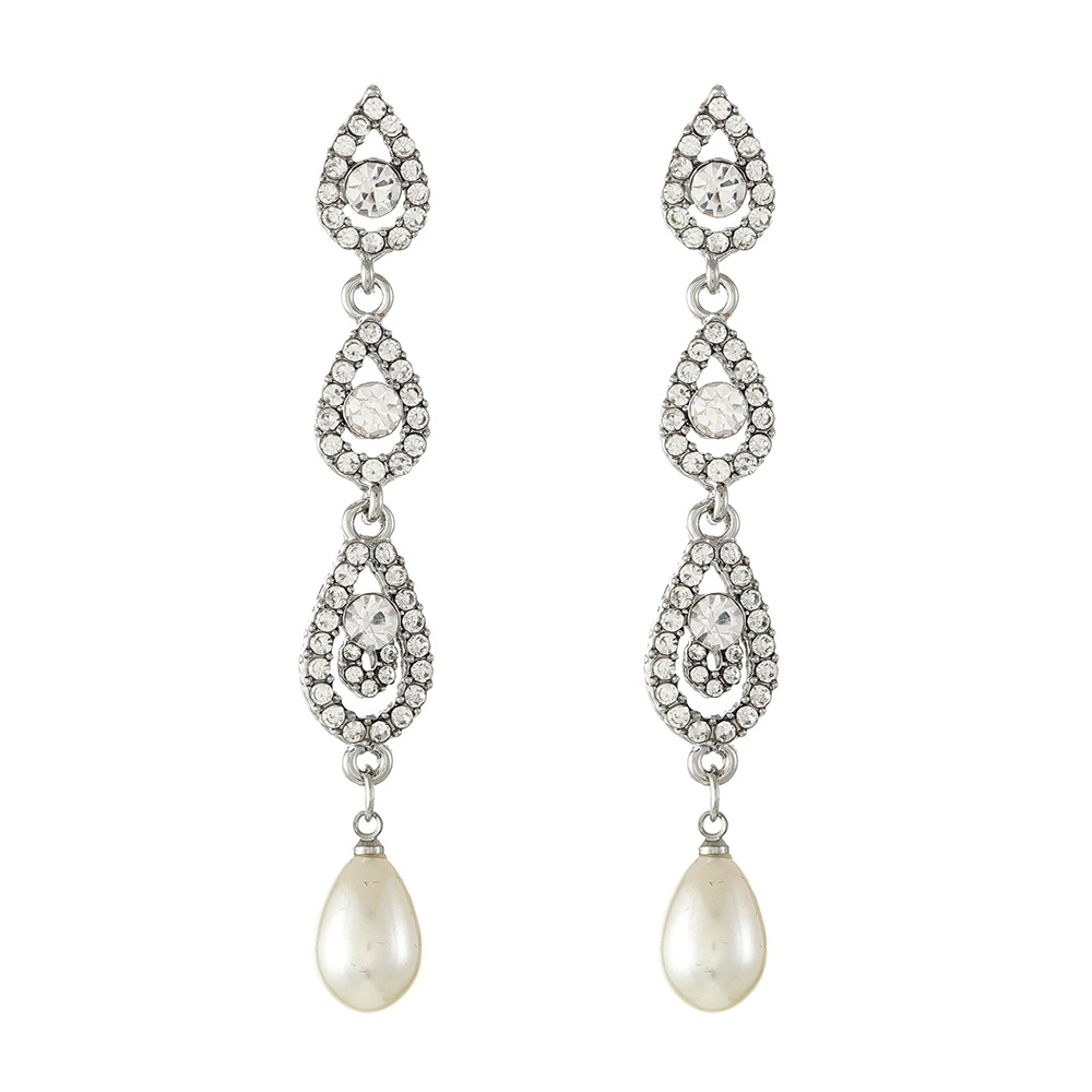 elegant classic earrings drop-shaped