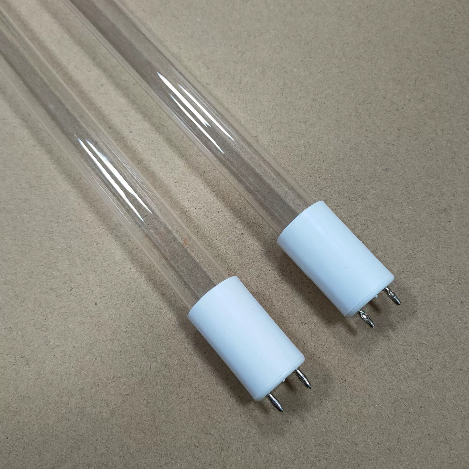 Дезинфекционная лампа УФ лампа кварцевая лампа очистка воздуха Очистка сточных вод T6T8uv свет кислородной лампы производители