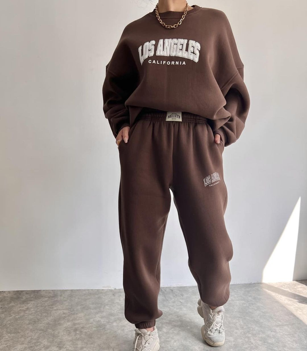 2023 Women's casual fashion printed thickened plush sweater long sleeved pants set_voghion.com