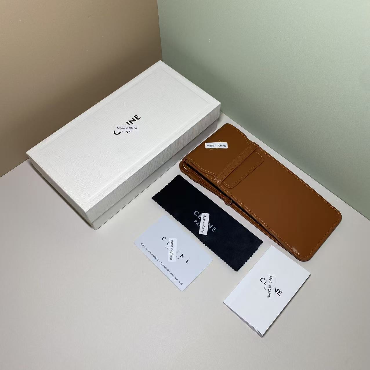 Fábrica al por mayor directa de una sola pieza de caja de espejos de alta calidad caja de almacenamiento gafas de sol gafas de sol caja de gafas de sol