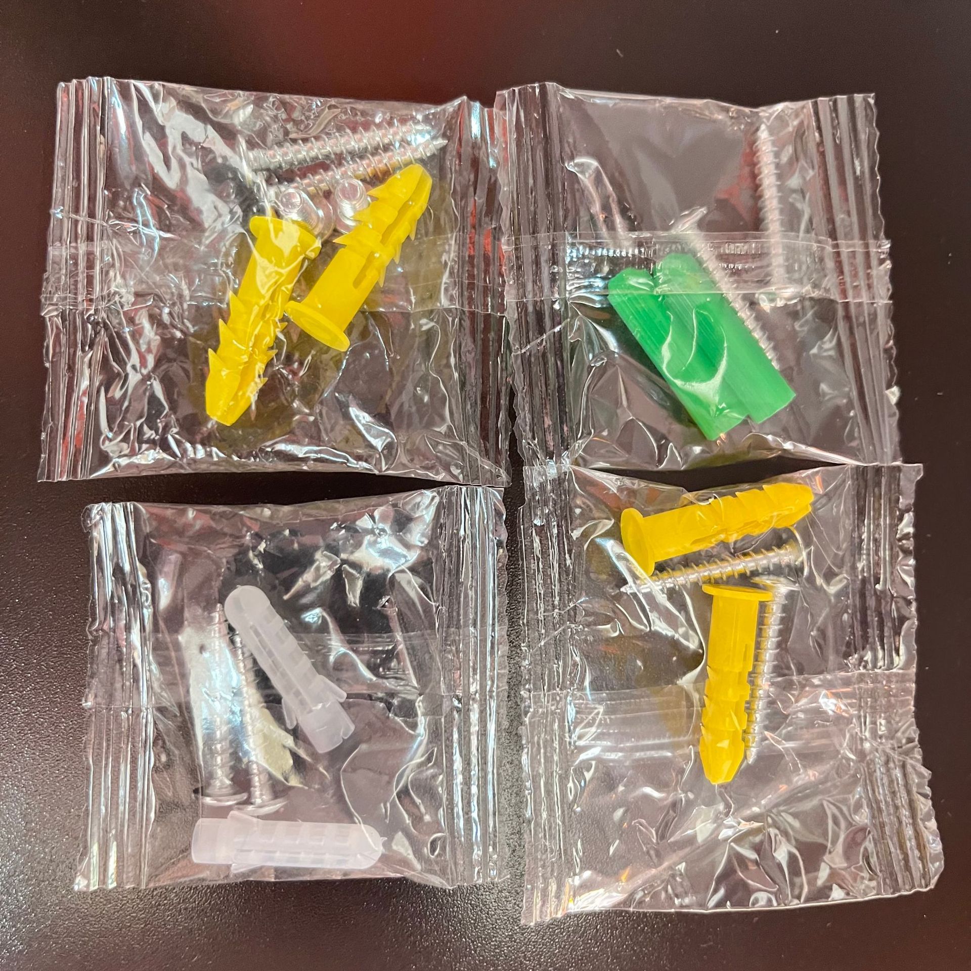 厂家批发塑胶膨胀管墙壁打孔螺丝配件包M4自攻螺钉平垫自攻配件包