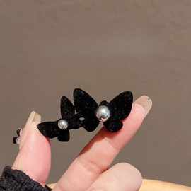 秋冬植绒发夹女新款侧边刘海夹前额碎发夹子高级感蝴蝶发卡鸭嘴夹