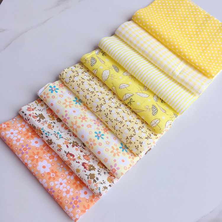 布花、布斤、初心者向けの布、販売用の布、布の端、小さな布、破れた布、髪、百のグループ|undefined