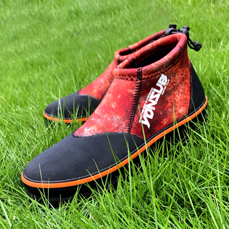 Fishing shoes yonsub rock fishing shoes professional sea fishing non-slip steel nails felt bottom rock fishing shoes men and women sea fishing shoes