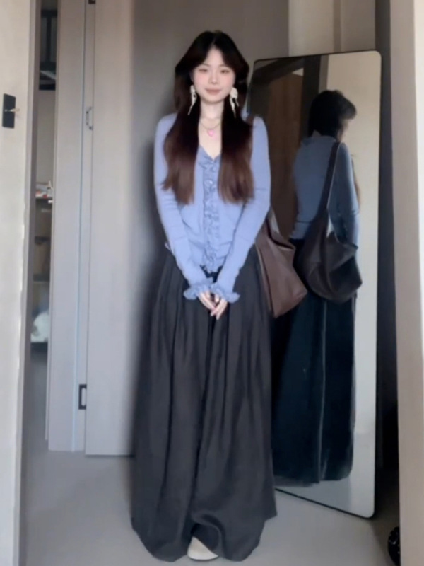 高级感别致领长袖木耳边针织开衫早秋新款独特绝美上衣|undefined