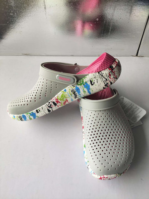 2021 Crocs Colorful Bottom Solid Vamp soft sole ventilation leisure time sandals
