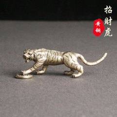 復古做舊黃銅踩錢老虎桌面擺件虎年納福十二生肖虎茶寵小銅器批發