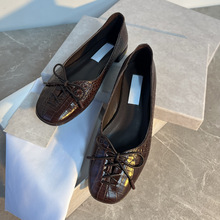 ԭ���|ݸ�߰�~JC��Ƥ�{�~�y��Ь�A�^�\V�ڽ��������Yһ�_�ŕr�bЬ