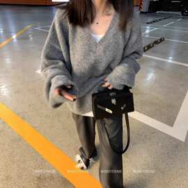 跨境外贸冬季保暖套头软糯宽松V领套头毛衣女加厚复古针织衫上衣