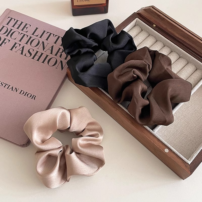 Banda de pelo de intestino grueso de alta calidad de satén de alta calidad banda de cabeza grande simple terciopelo elegante estilo coreano diadema tocado femenino flor cuerda de pelo