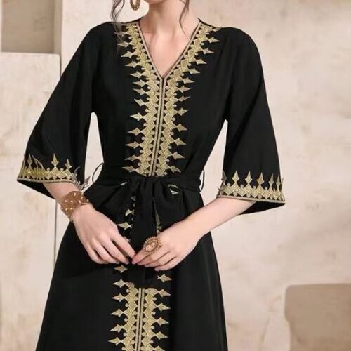 Bestselling Heavy Duty Gold Thread Embroidered Edge Elegant Black Belt Long Dress Middle Eastern Cover-up