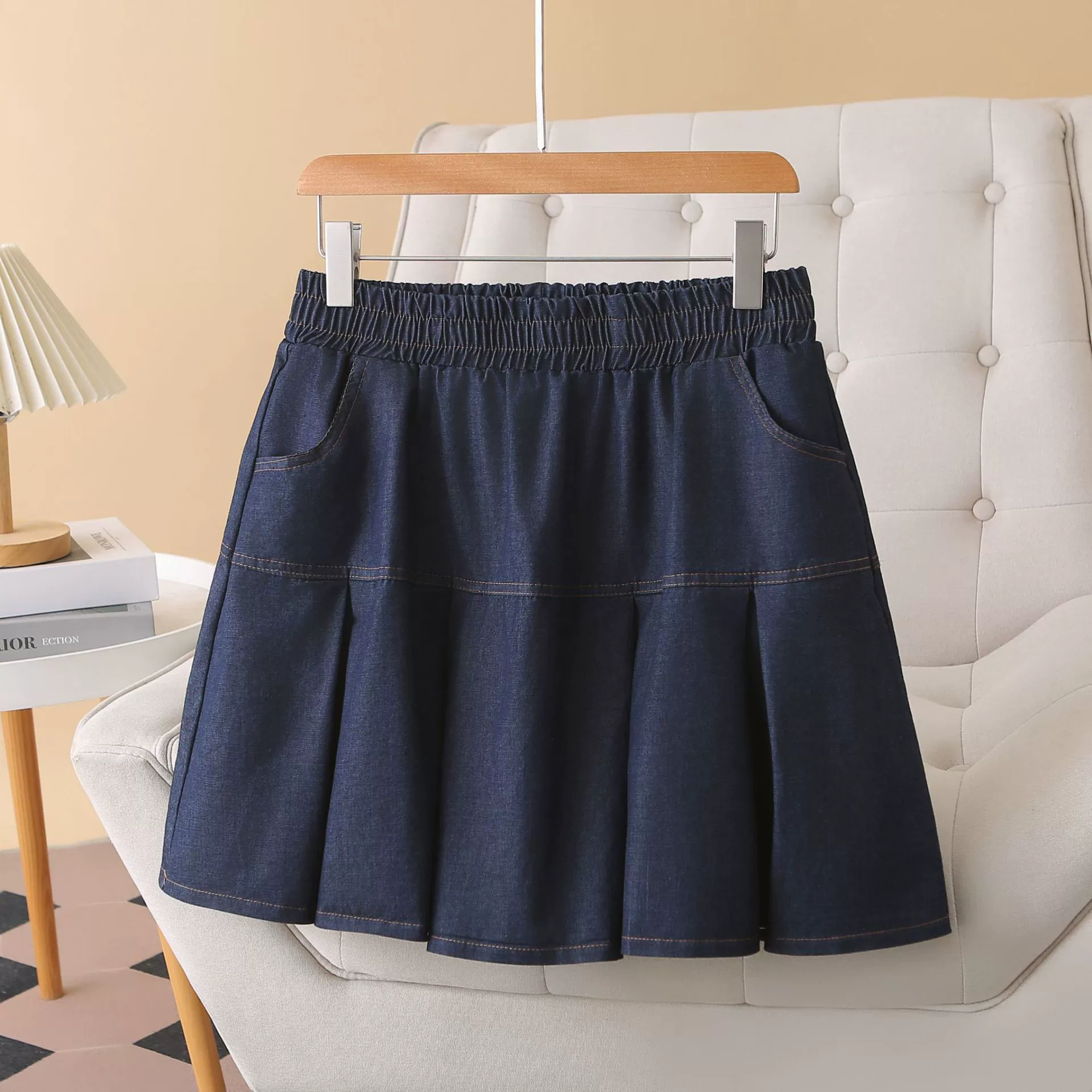 Джинсовая юбка больших размеров, новинка лета 2025, свободная и универсальная плиссированная джинсовая юбка для полных MM, уменьшающая возраст 1667