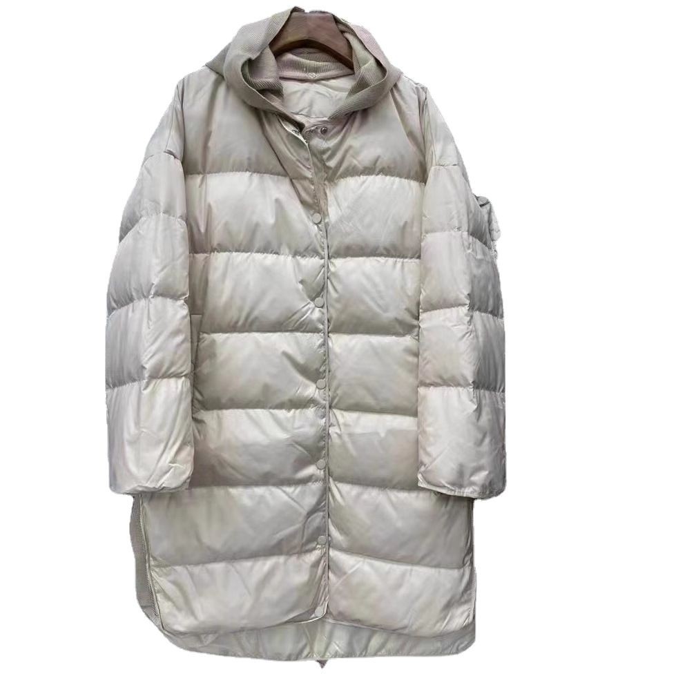Chaqueta de plumón ligera y larga para mujer, nuevo estilo invierno 2026, capucha desmontable de punto, plumón de pato blanco, estilo coreano, a la moda para tallas pequeñas.