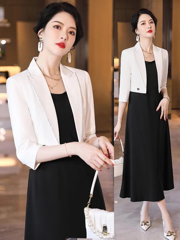 Summer thin white short classic suit jacket