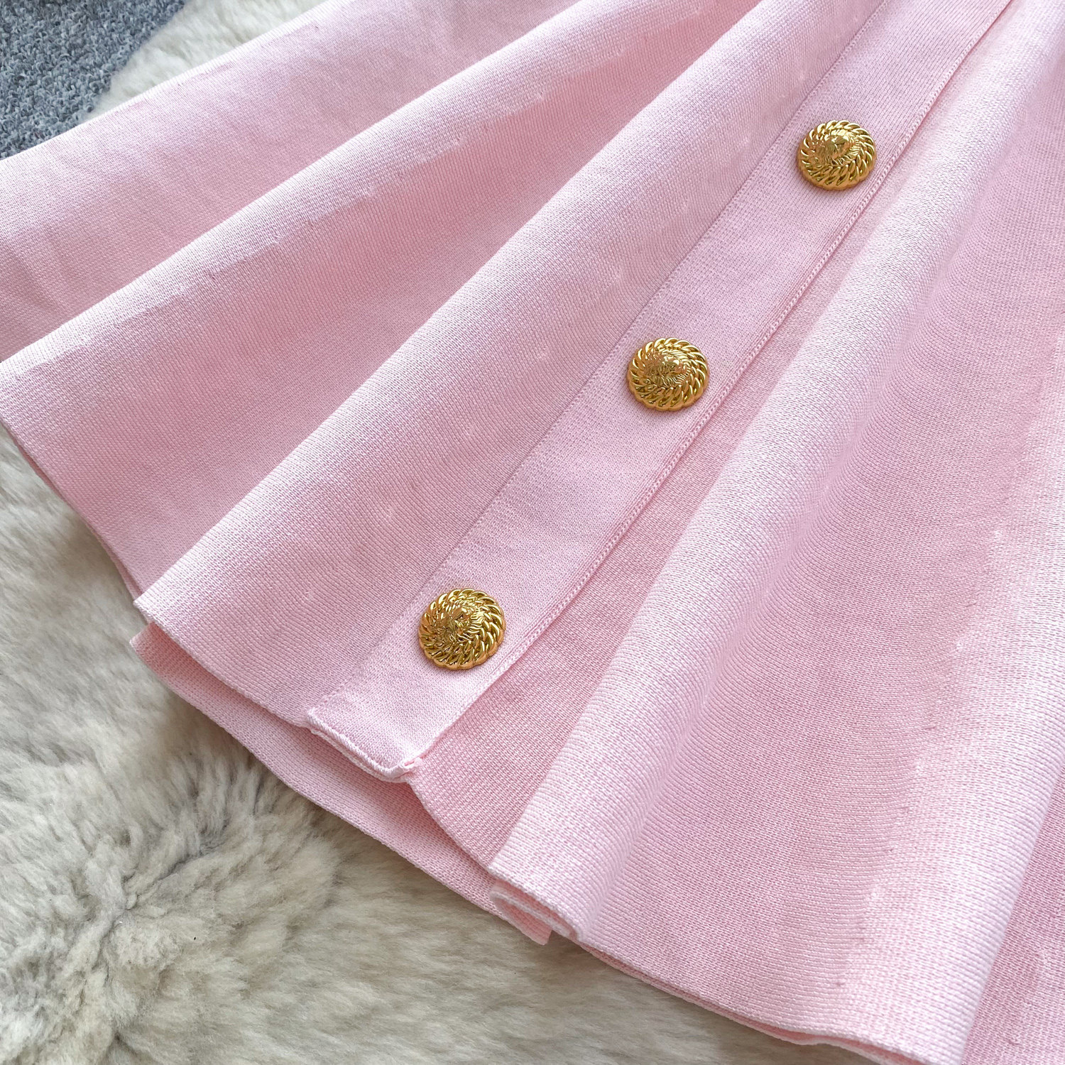 2026 Spring New Style Vest Knit Dress, Sleeveless, Waist Cinching, A Line Skirt, Suitable For Petite Figures, Perfect As An Inner Layer Dress_ecoleips.com
