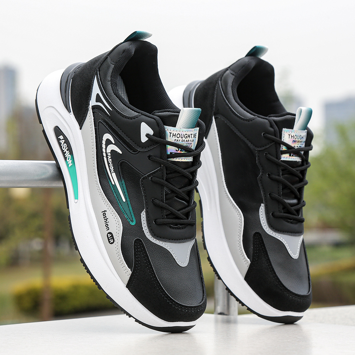 Otoño e invierno para hombres nuevos zapatos de papá de suela gruesa zapatos deportivos de malla modelos de pareja zapatillas de deporte de moda cabello de una pieza