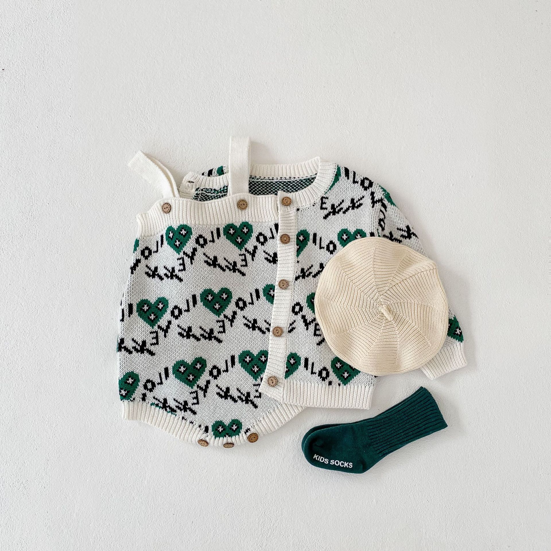 Pull bébé automne et hiver 2024, lettres d'amour brodées, cardigan en fil de coton, tricoté avec une veste_voghion.com