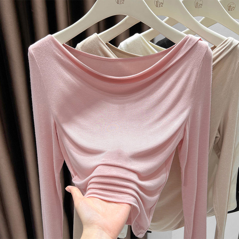 高級感のある長袖の肩のtシャツの女性の2024初秋の小さい大衆のデザイン感の斜めの肩は肩の上着を着ます。|undefined