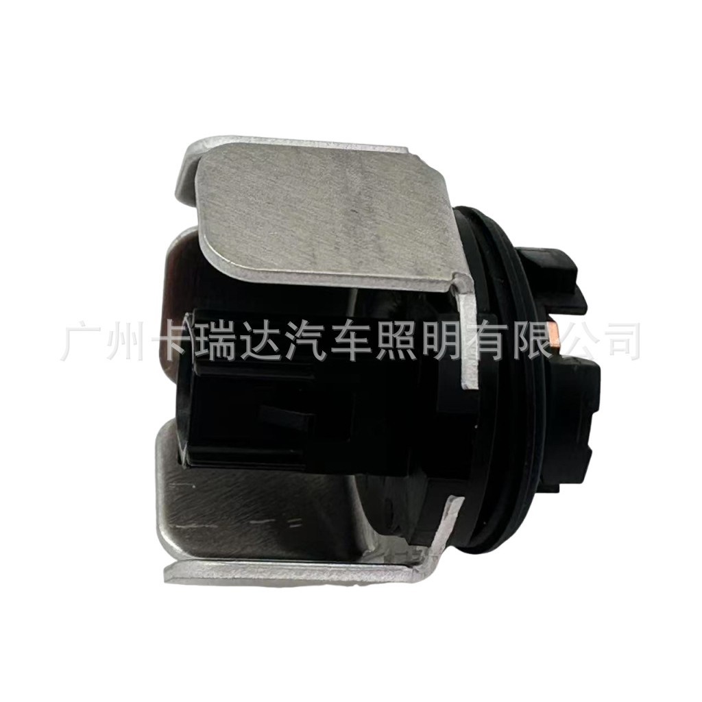 Brand New Original Lr5B 21322 Is Suitable for New Toyota Car Rear Tail Light Brake Light New Highlander Rear Fog Light