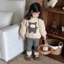 儿童服装2025秋冬新款宝宝冬装女童加绒小熊卫衣套装厂家批发定制