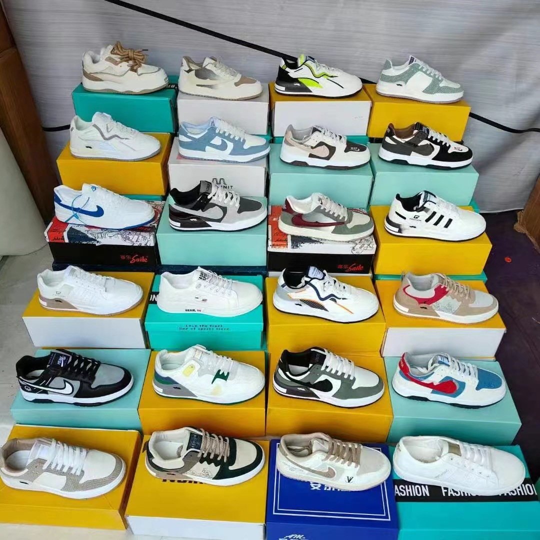 2025年四季款男鞋AJ运动鞋子批发处理厚底地摊鞋莆田休闲鞋潮鞋男