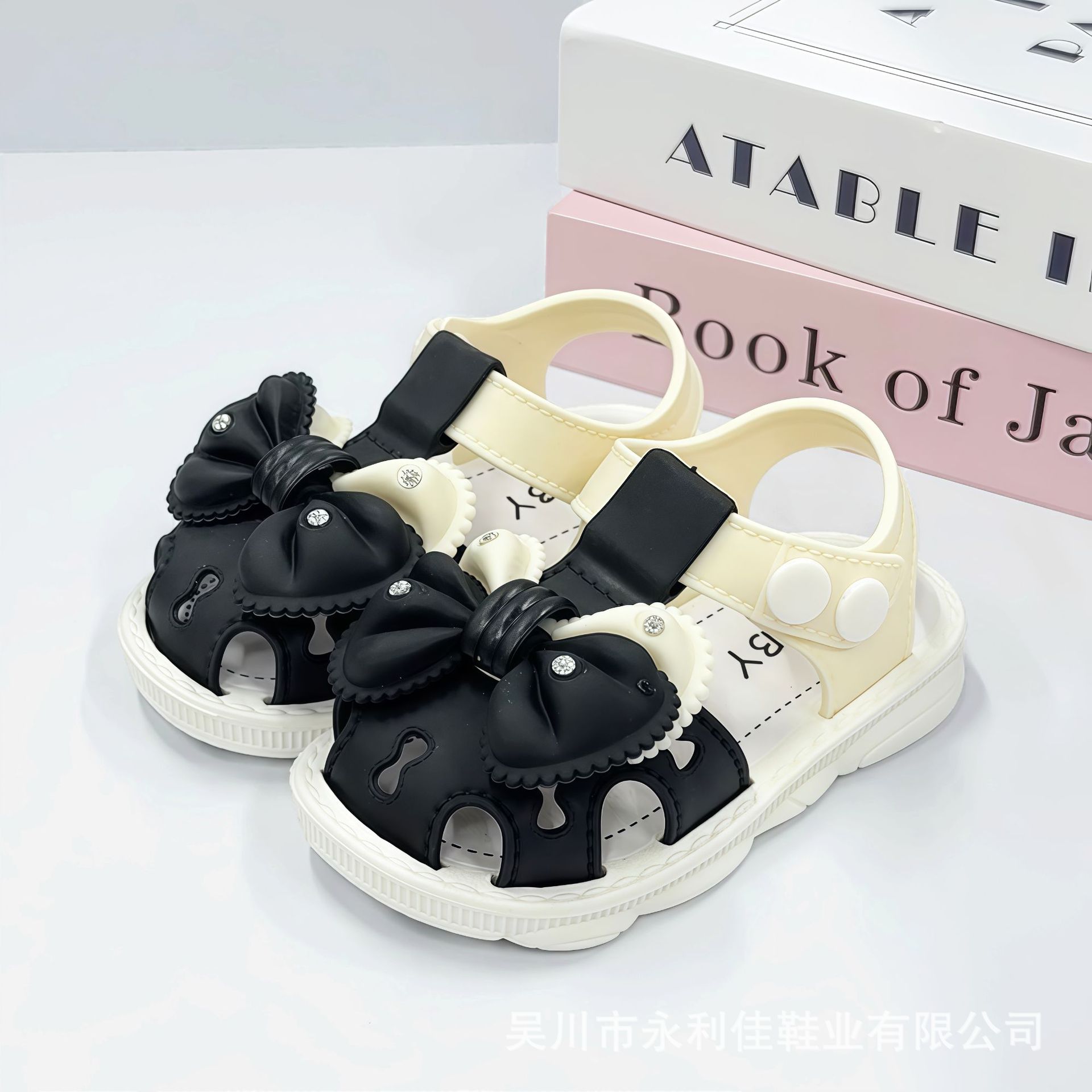 Sandálias de niñas verano princesa viento niños Baotou zapatos de bebés fábrica mayorista comercio electrónico comercio exterior oportunidades comerciales transfronterizas