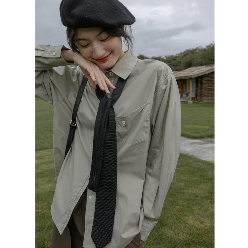 Women's Autumn Shirt with a Unique Design, Versatile, with Fold-Over Pockets, Loose Fit, Slimming Long-Sleeve Top