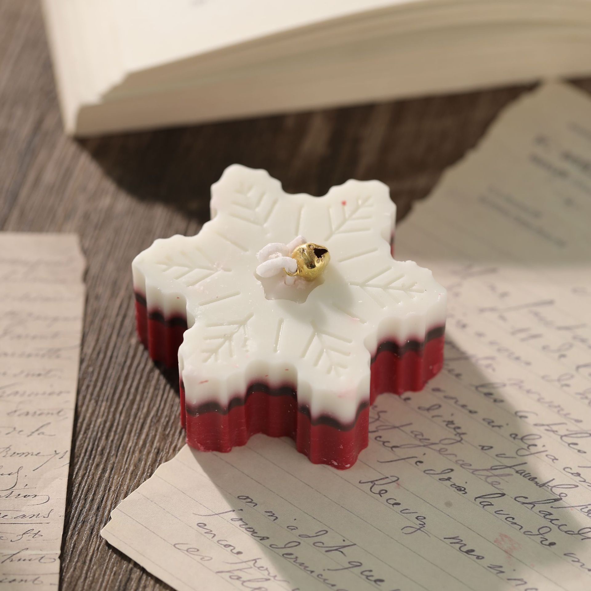 Navidad atmósfera decoración vela navideña fiesta decoración vela navideña vino rojo banana vela al por mayor