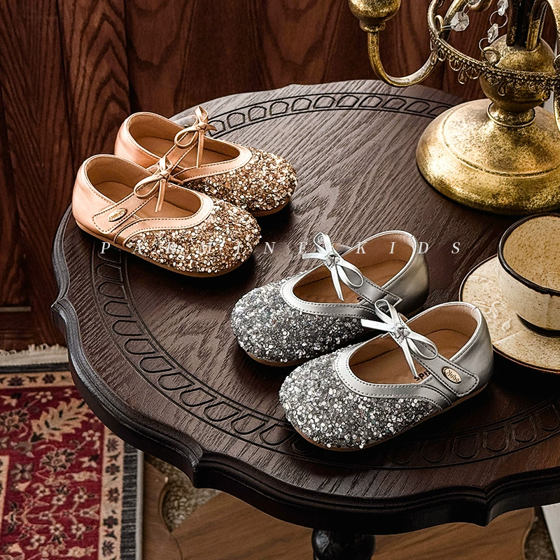 Простые иностранные туфли принцессы Аиши весной и осенью 2025 новые детские хрустальные туфли на мягкой подошве
