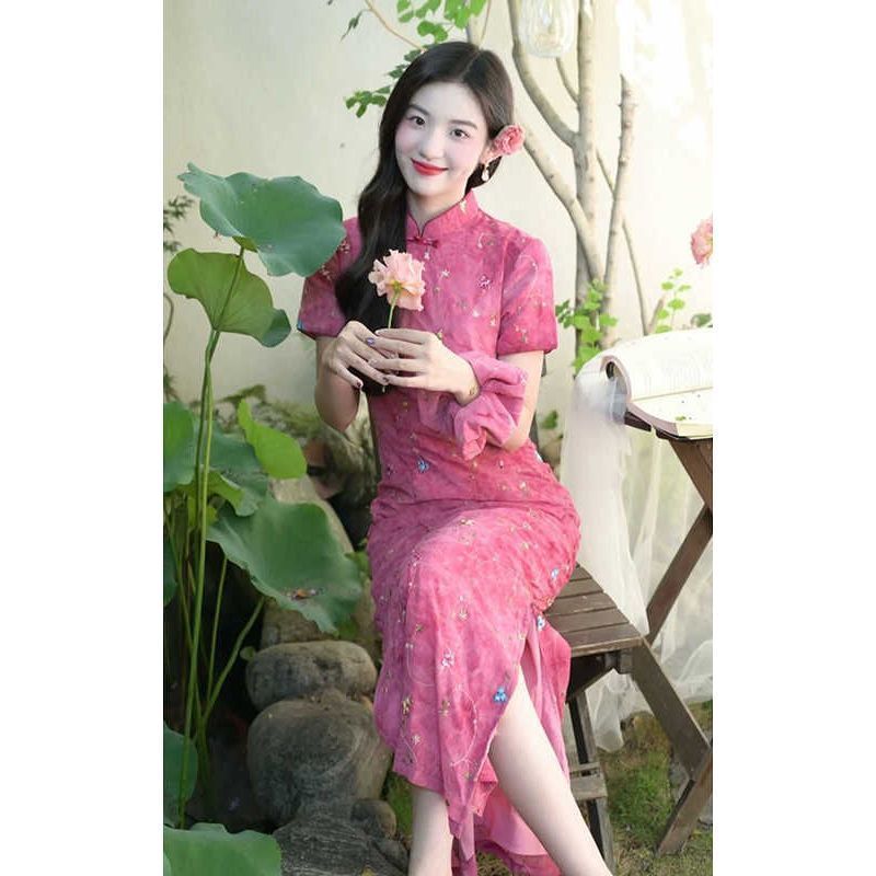 新中式女装玫红色立领盘扣绣花旗袍夏季大方得体高级感国风连衣裙|undefined