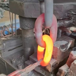 Factory Direct Sales 30*108 Mining C-Grade Chain Processing and Customization of Manganese Steel Mining Chain