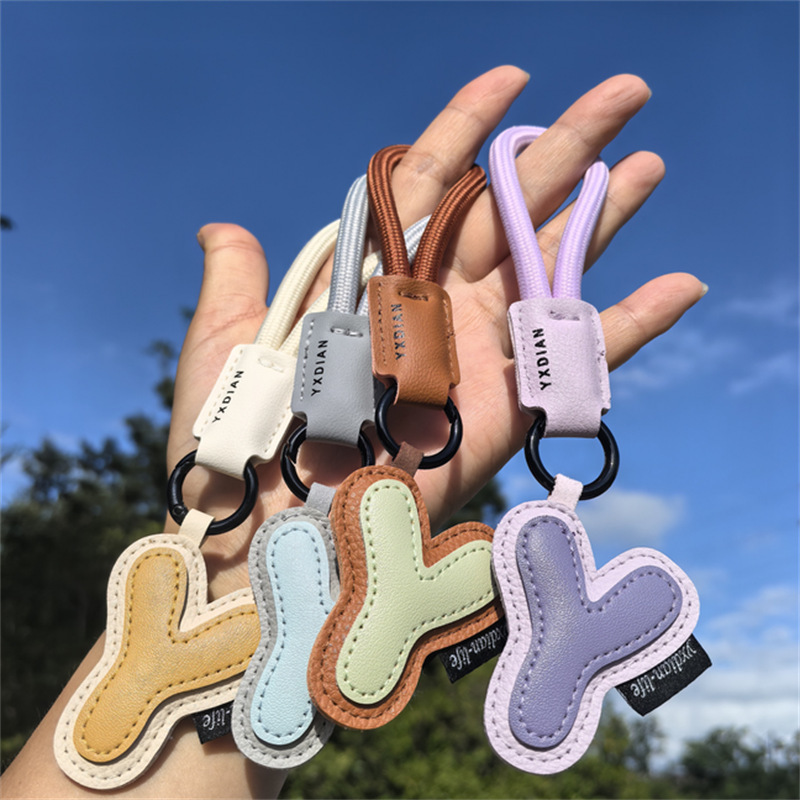 Cross-Border Letter Pendant Keychain High-End Leather Accessory College Student Bag Accessory Car Pendant Charm