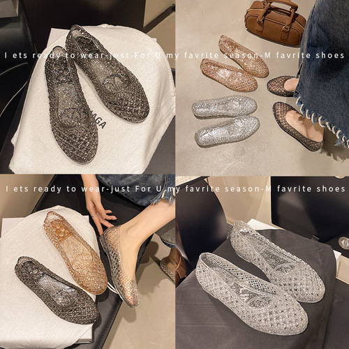 Fashion new transparent women's sandals summer temperament women's niche flat shoes Baotou hollow light luxury women's shoes