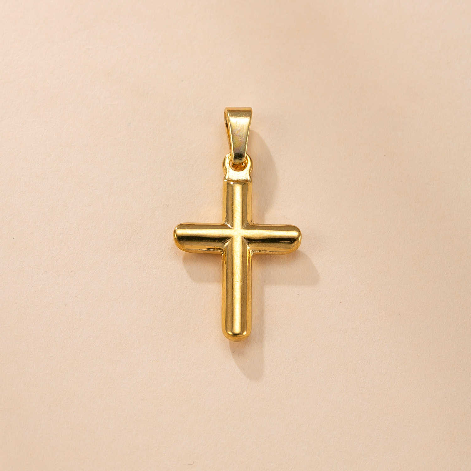 Colgante único estilo explosivo transfronterizo cruz de acero inoxidable accesorios de collar moda titanio acero no se desvanece accesorios de joyería de bricolaje