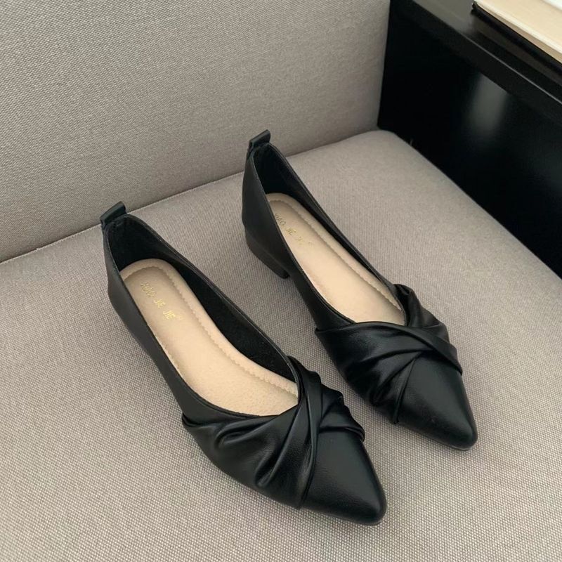 Brand 2025 New Fashion Pointed Toe Flat Fairy Style Slip-On Shoes for Women with Skirts Brand 2025 New Fashion Pointed Toe Flat Fairy Style Slip-On Shoes for Women with Skirts