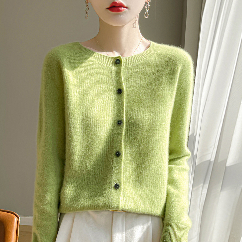 Wool Blended 24 Autumn and Winter New Women's Crewneck Short First-Line Retire Knitted Cardigan Warm Jacket Top Wool Blended 24 Autumn and Winter New Women's Crewneck Short First-Line Retire Knitted Cardigan Warm Jacket Top
