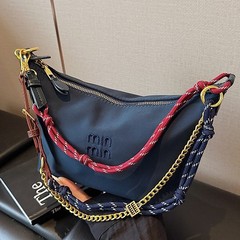 女性のためのバッグ 2025 新しいスタイルのロープショルダーストラップホーボーキャンバスサーフィンロープシングルショルダークロスボディバッグ女性の脇の下バッグチェーンバッグ