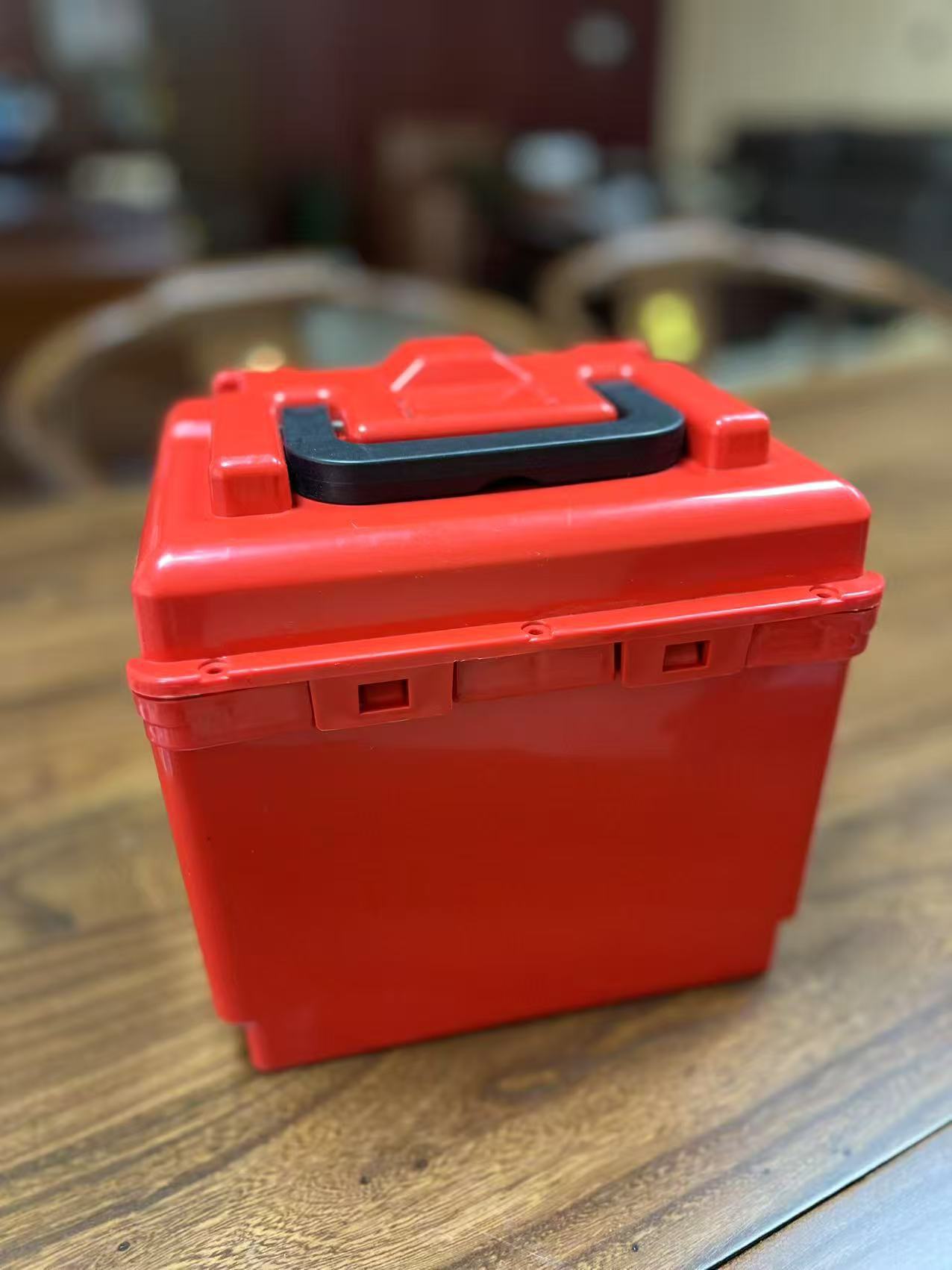 High-Quality Split Battery Box for Electric Vehicles 2420 Satchel Thickeneded Lead-Acid Battery Box Empty Shell in Various Colors