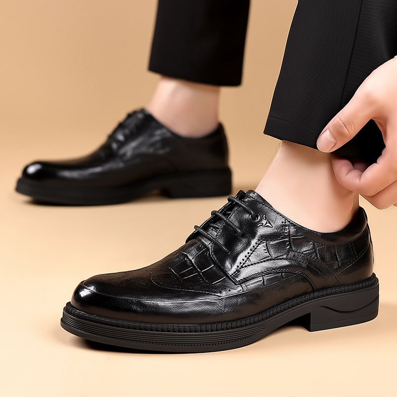 2024 cuatro temporadas zapatos de cuero de cocodrilo bajo retro moda puntual zapatos casuales de hombre correa zapatos de cuero ligeros