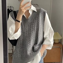 韩系复古麻花针织马甲女款时尚大码学院风宽松百搭毛线背心女春秋