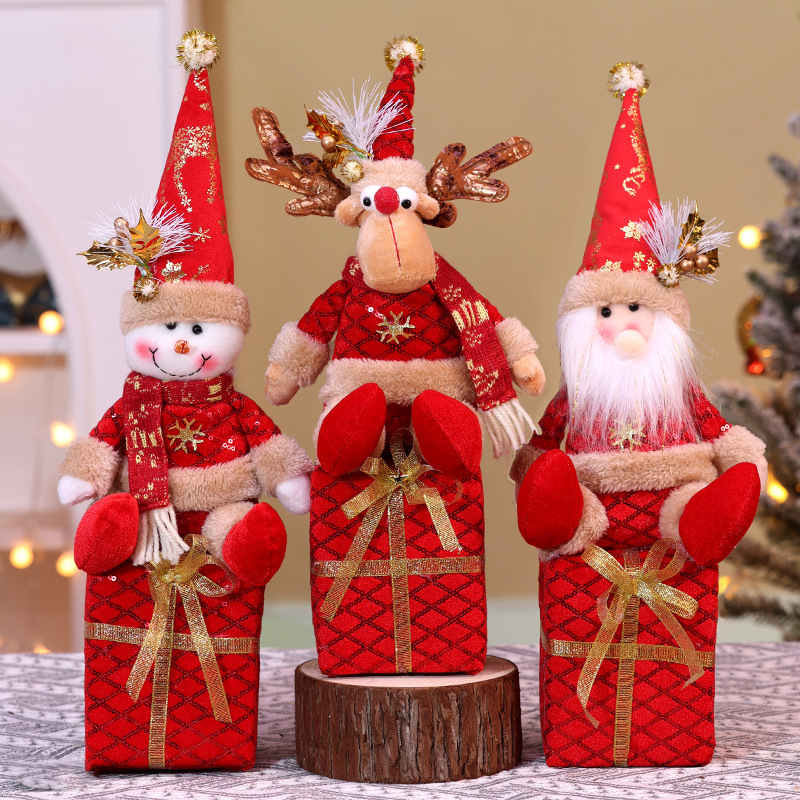 新款圣诞节装饰品创意红色礼物盒圣诞老人雪人公仔桌面摆件