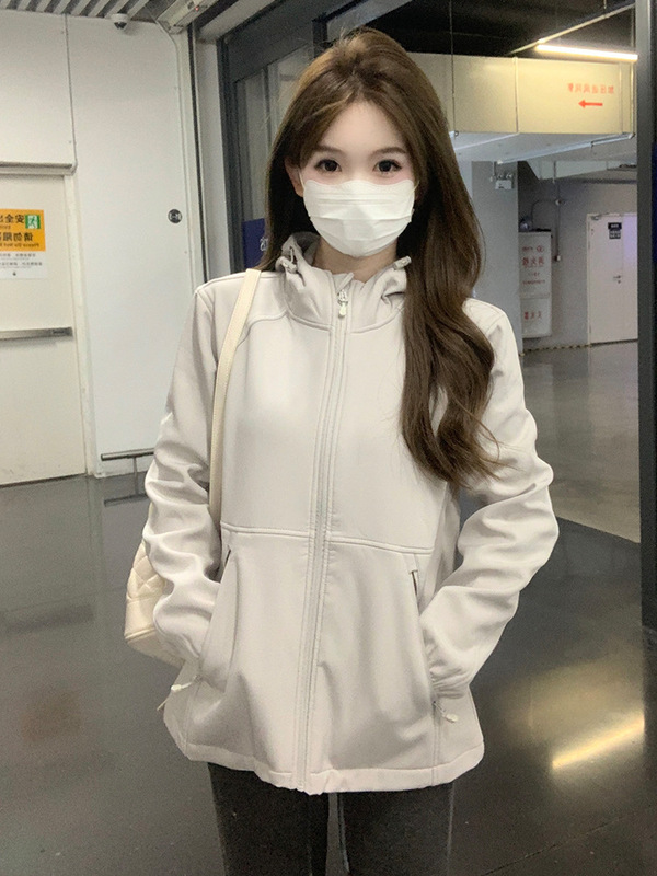 修身软壳冲锋衣女款外套女2025新款高级感超好看跑步运动户外上衣|undefined