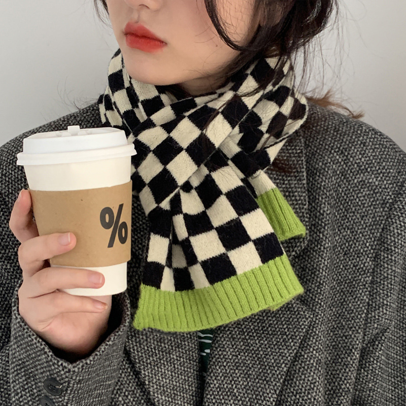 Xiaozhong Chessboard Knitted Woolen Women's Winter Black White Checkered Pattern Korean Version Versatile Student Spring_voghion.com