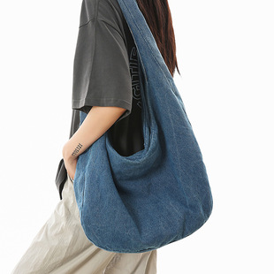 �͹�ţ�в�����Ů2025�¿���L���W���μ���r�����������Ҹ�°�