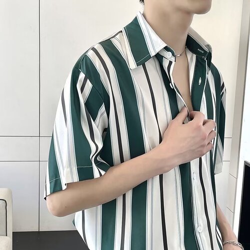 Minimalist Ice Silk Droopy Striped Short-Sleeve Shirt for Men, INS Hong Kong Style Summer 5.5-Sleeve Casual Blouse Trendy