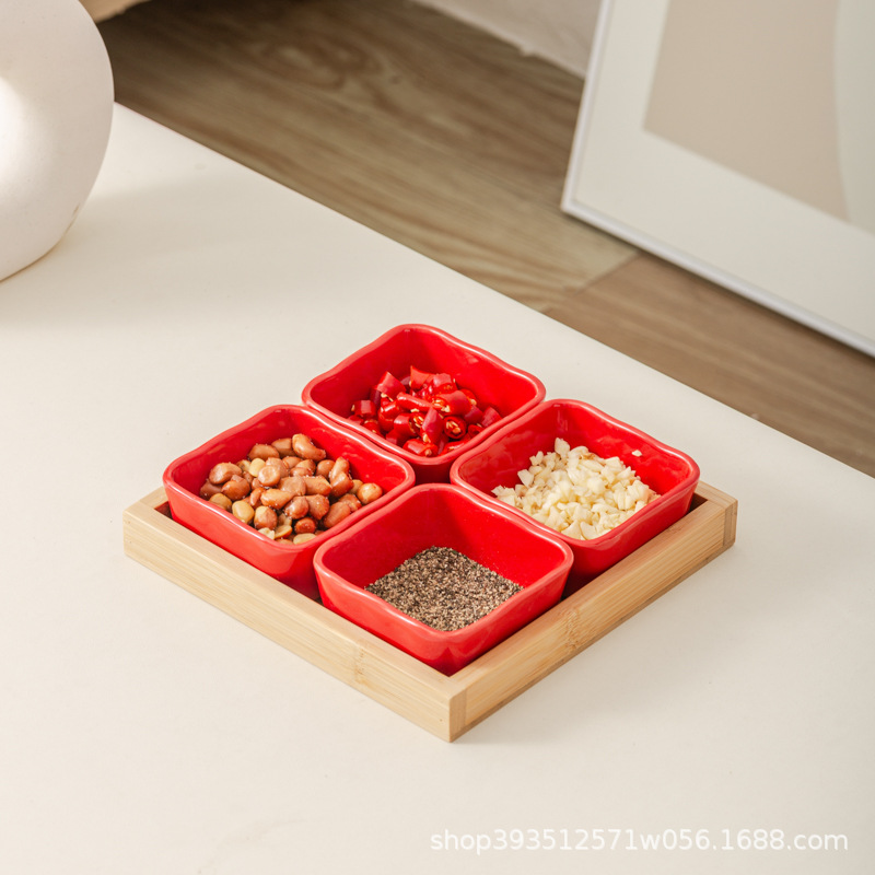 빨간색 4 그리드 로그 플레이트