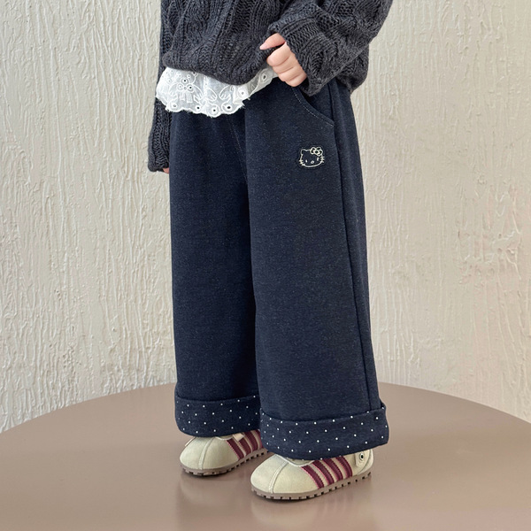 Demi-season trousers