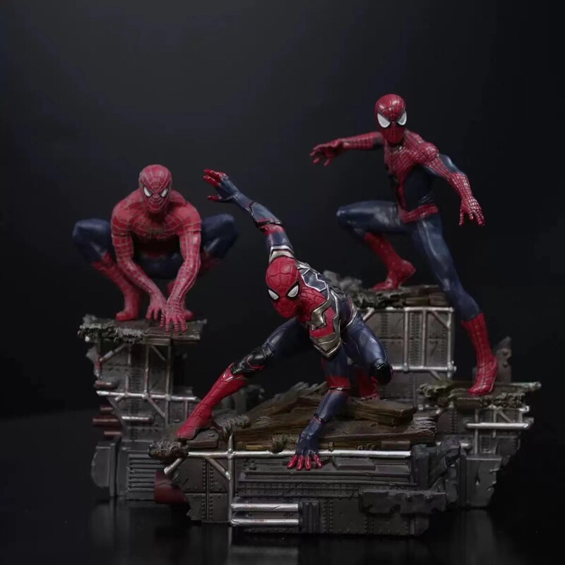 Cross-Border Marvel 1:10 Brazilian Factory Three-Insect Spider-Man Tobey Maguire + Dutch Brother Gk Hand Model Ornaments Cross-Border Marvel 1:10 Brazilian Factory Three-Insect Spider-Man Tobey Maguire + Dutch Brother Gk Hand Model Ornaments
