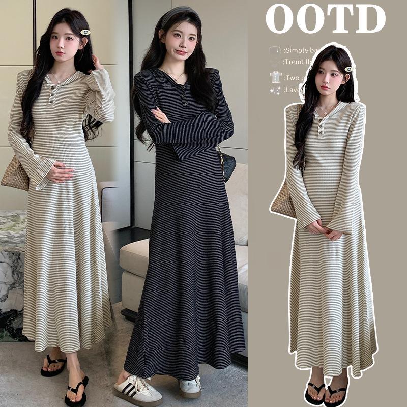 Pregnant Women's New Autumn and Winter Lazy Style Hooded Belly-Covering Stripesd Long Dress Slimming Look and Sweet Maternity Skirt for Women